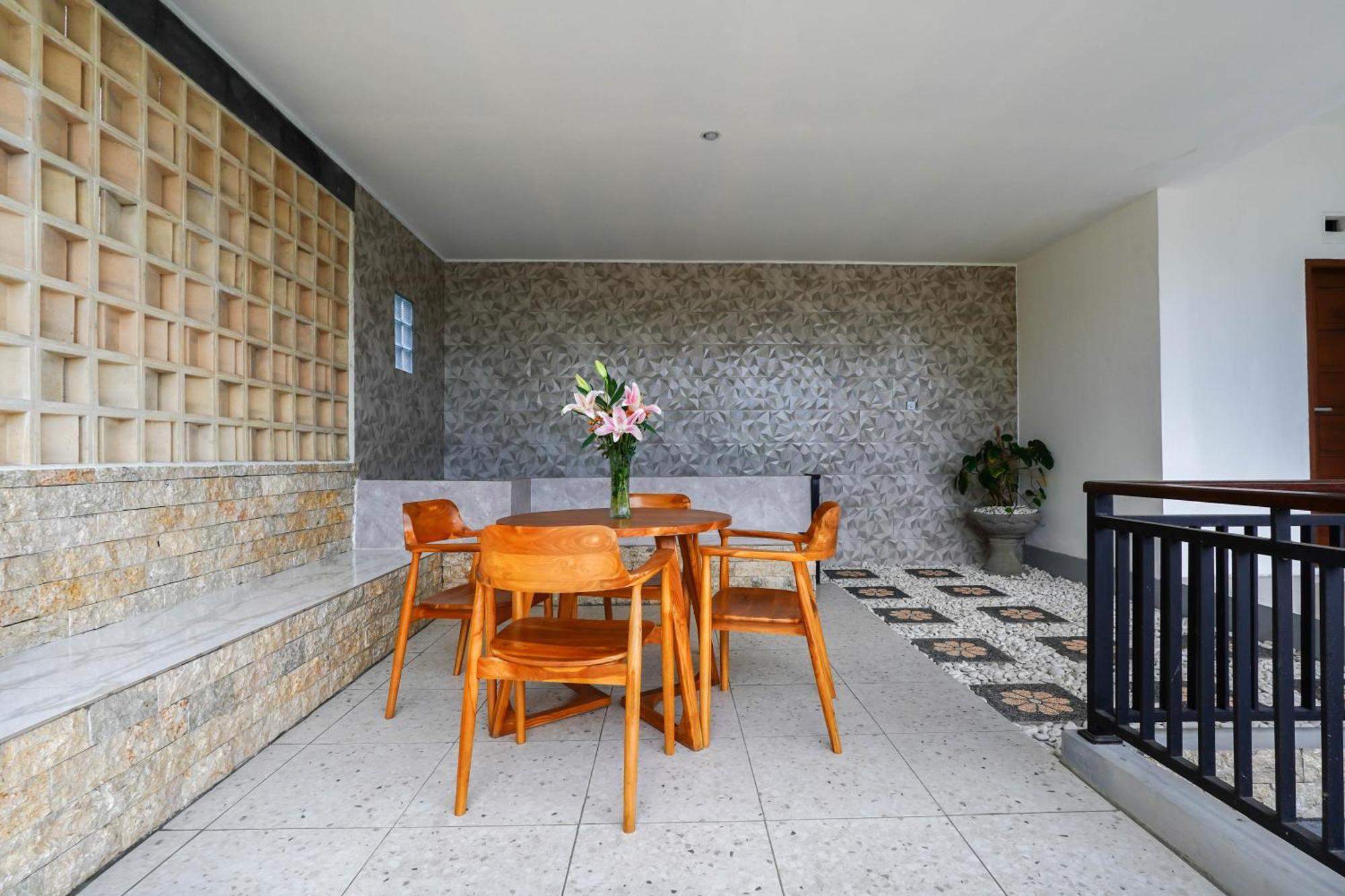 Villa Euro House At Countryside Ubud