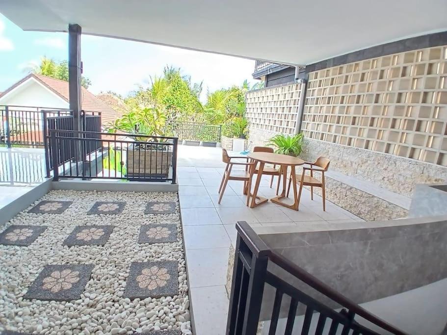 Euro House At Countryside Ubud