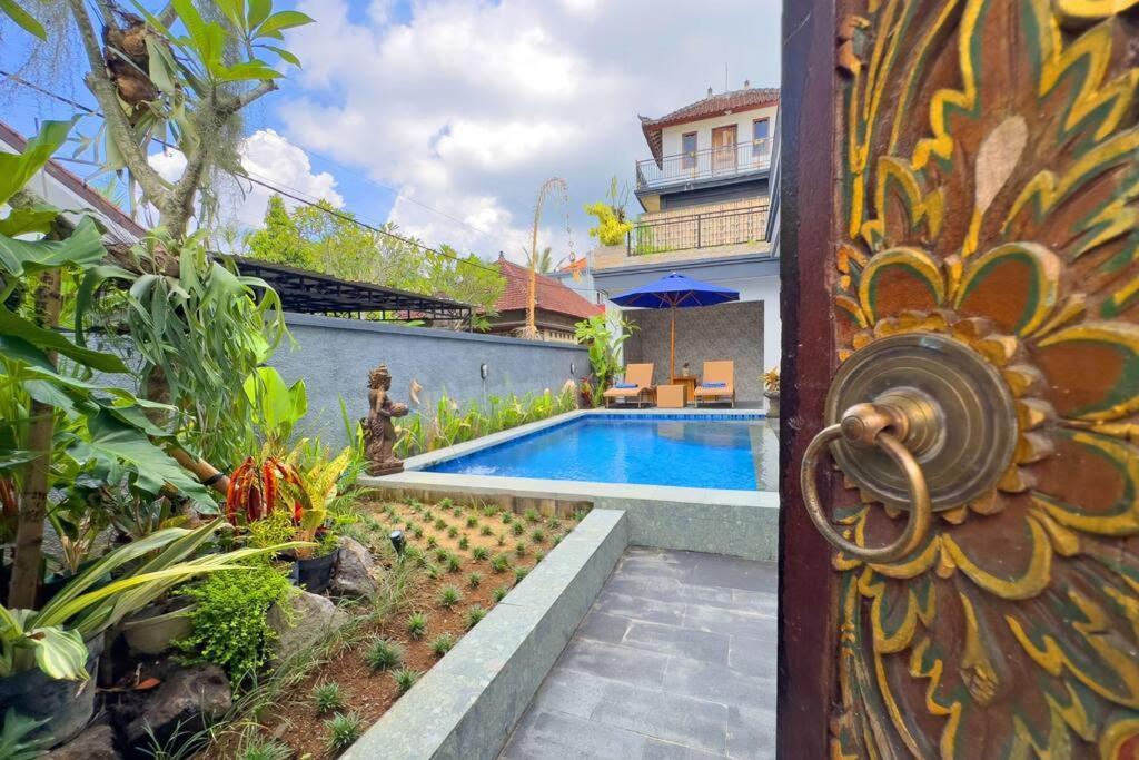 Euro House At Countryside Villa